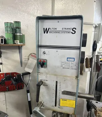 25" WILTON STRANDS MODEL #79208 SINGLE SPINDLE GEARED HEAD DRILL PRESS: YOBRO #24558