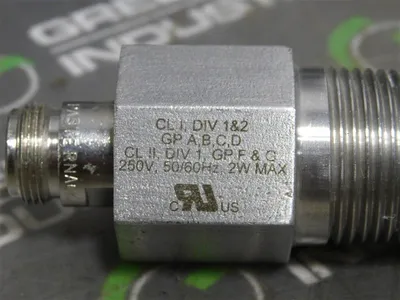 Soldo Controls AXN3S1618 Sensor 250V 50/60Hz 2W Max. 20-3/4" Total Length Used