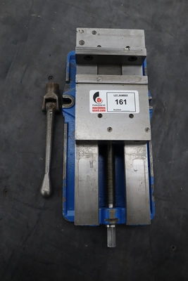 Used KURT WORKHOLDING SOLUTIONS D688 Vises Minnesota US | Machinesused.com #1507562