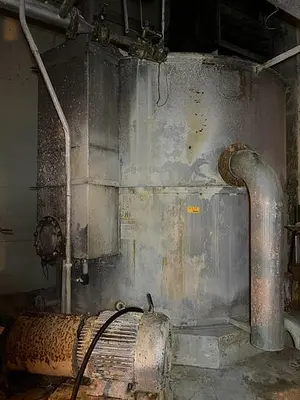 USED APACHE STAINLESS TANK