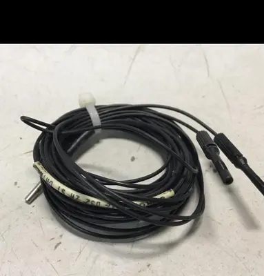 Used OMRON E32-D32 Fiber Optics Michigan US | Ideal Machinery #603430