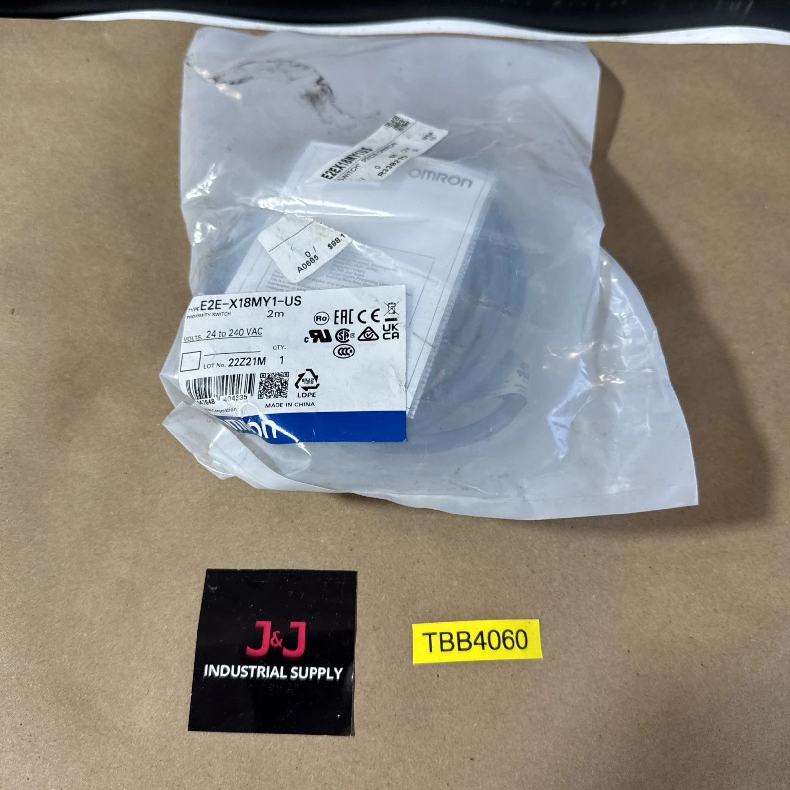 NEW Omron E2EX18MY1US