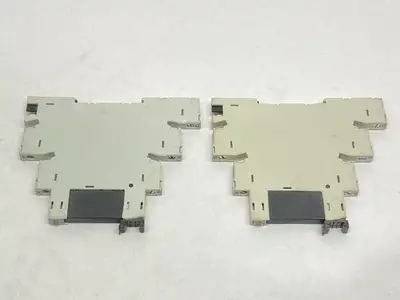 USED ALLEN-BRADLEY SER A TERMINAL BLOCK RELAY 2A 24VDC LOT OF 2