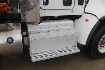 Used 2014 PETERBILT 367 Tanker trucks Texas US | Roll Off Truck World #1491934