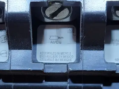 USED SQUARE D QOB340