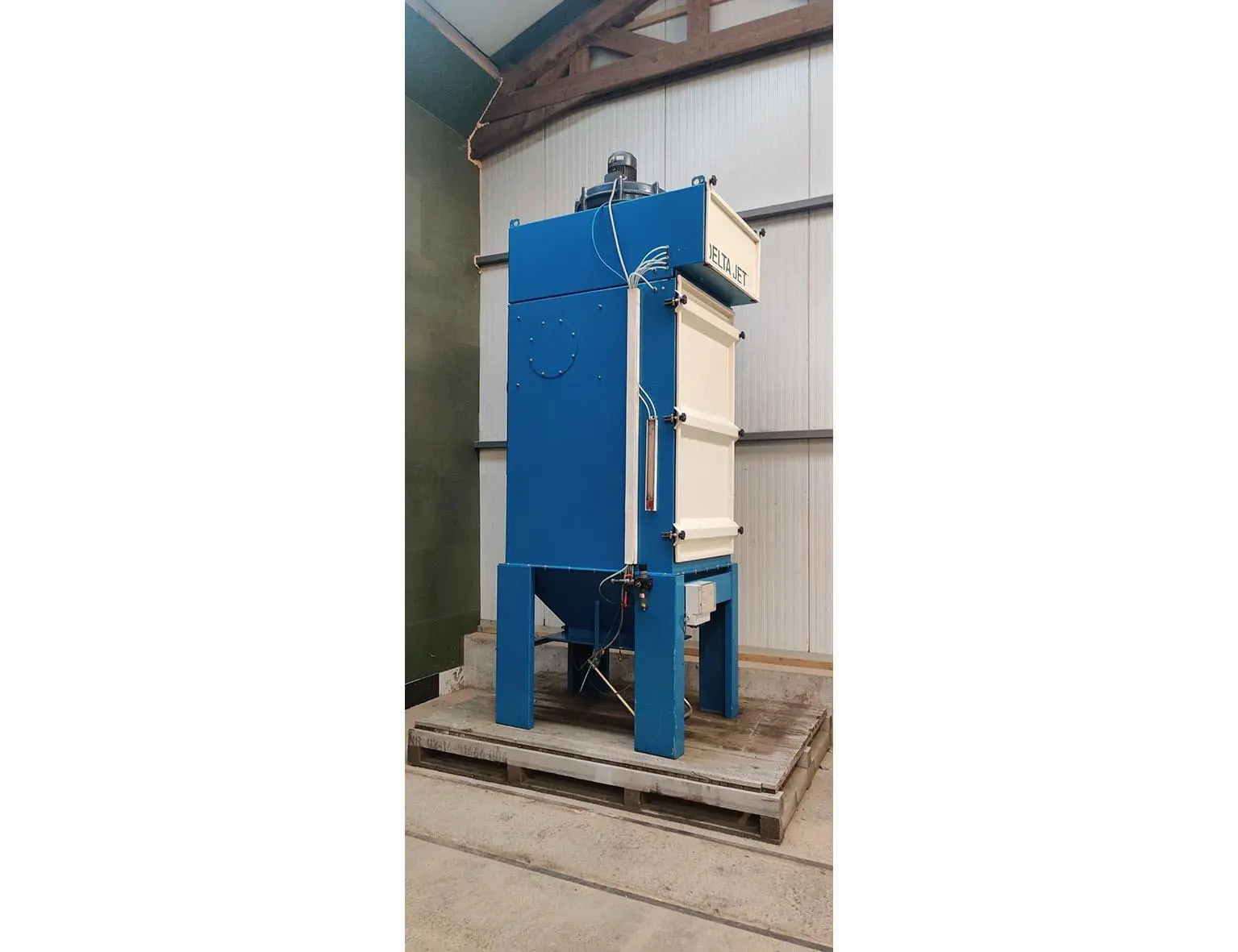 USED DELTA JET EXTRACTION + FILTER