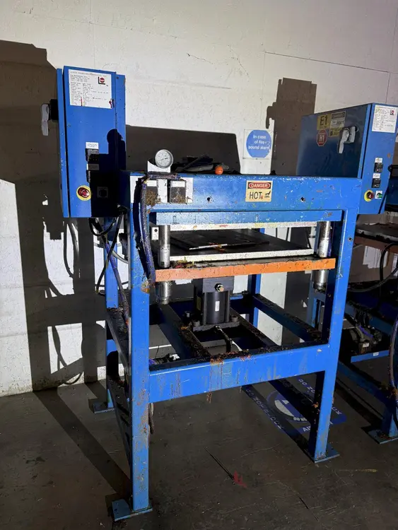 Used 2018 N/A HEAT PRESS Heated Platen Hydraulic Press Ohio US | G-2000, Inc. #1075395