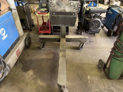 Used _UNKNOWN_ _UNKNOWN_ Stands Michigan US | Miedema Asset Management Group #1371824