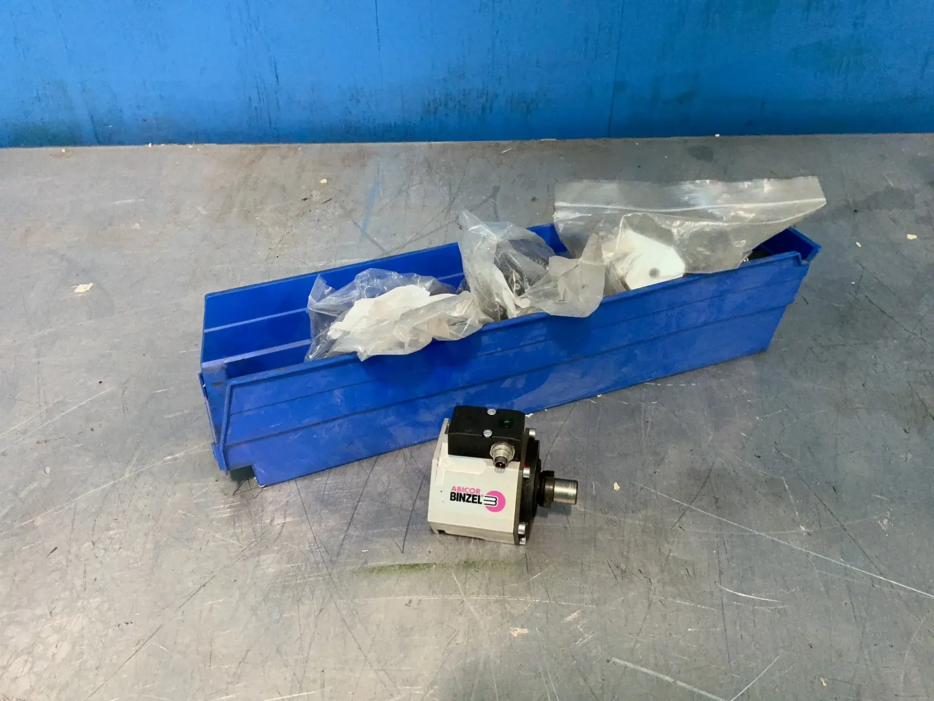 Used ABICOR BINZEL _UNKNOWN_ Robot Parts Ohio US | HGR 24 #1304884