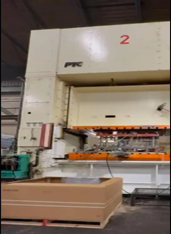 Used 2003 PTC BL2-400-84 X 48 Straight Side Presses | Midwest Press and Automation #577334