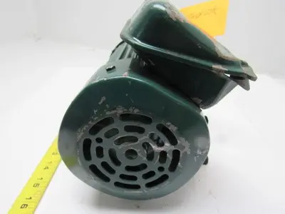Sumitomo SM-Cyclo CNFM034085YA 1/3HP Gear Motor 25:1 Ratio 208-230/460V 3Ph