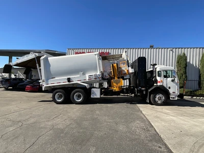 Used 2018 PETERBILT 520 Garbage trucks California US | Big Truck & Equipment #1412196