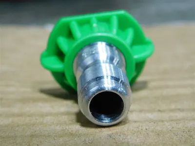 Unbranded Lot of 501 25° Green Nozzles 25035 New