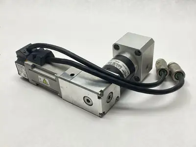 Used Rexroth Servo Motor R911344211 w/ Neugart 100266186 Gear Servo Motors Michigan US | Maverick Industrial Sales #1389550
