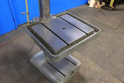 20" CLAUSING VARIABLE SPEED DRILL PRESS MODEL: 2215