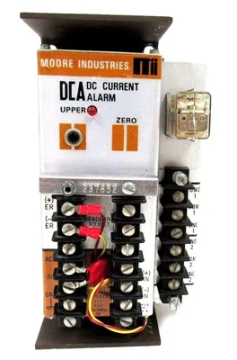 USED MOORE INDUSTRIES DCA/4-20MA/SX1/117AC-RF-RE ALARM DCA420MASX1117ACRFRE