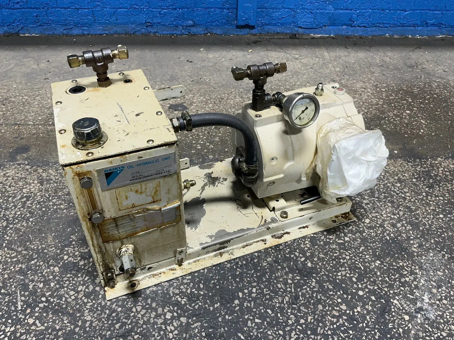 Used 1995 DAIKIN Y4920231 Pumps Ohio US | HGR 24 #1304060