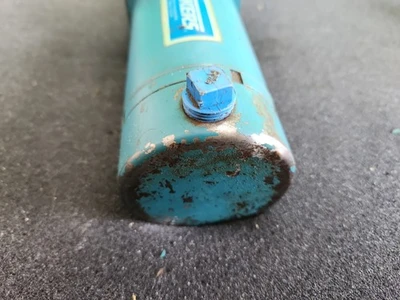 USED Vickers MD-3820