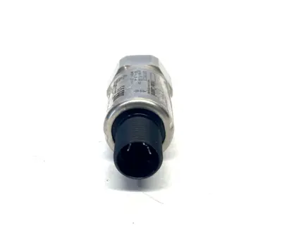 New | in-Stock HUBA CONTROL 60991801 Pressure Transmitters | Maverick Industrial Sales #1100764