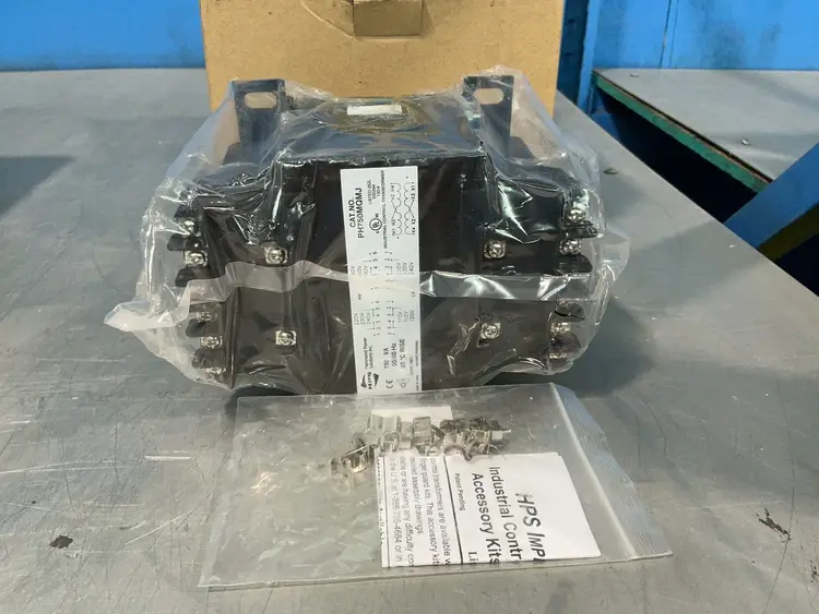 New | in-Stock HAMMOND POWER SOLUTIONS INC. PH750MQMJ Transformers Ohio US | HGR 24 #1478219