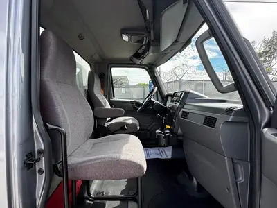 Used 2023 INTERNATIONAL MV607 Box trucks Florida US | Truck and Van Outlet #1509128