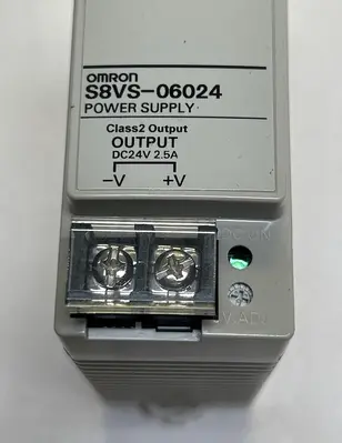 USED OMRON S8VS-06024