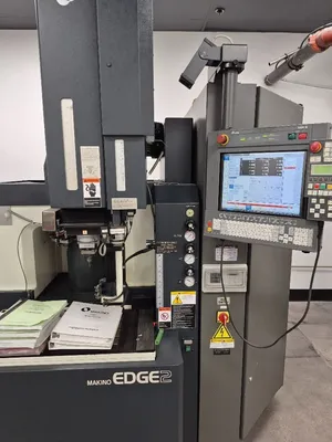 2005 MAKINO EDGE2 EDM Sinkers | Tight Tolerance Machinery (3)