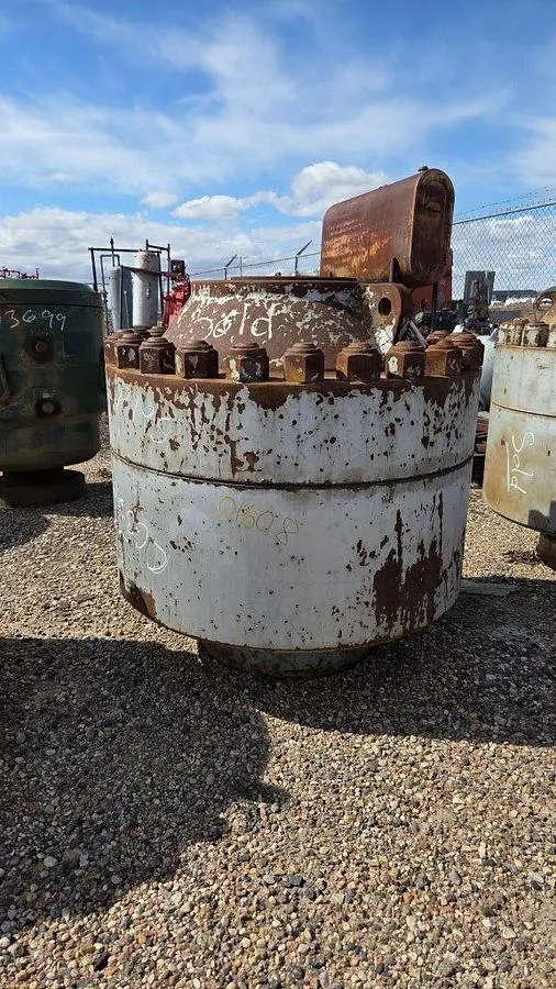 USED SHAFFER SPHERICAL 7 1/16" 5M ANNULAR BOP