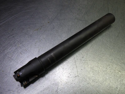 Kennametal 7/8" 3 Flute Coolant Thru Endmill M1D088E1003C075L670 (LOC1709)