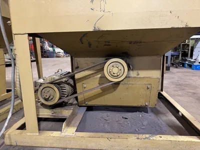 A.R.E. B-12 Shot Blast Tumble Machine | RELCO MACHINERY (8)