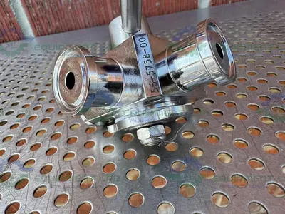 USED PHARMACIA DN6 AV SMO 254 4-WAY 316 VALVE 56-5758-00 W/ 1.2" SANITARY FITTING