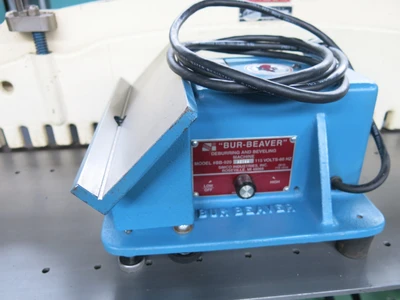 Harig “Bur-Beaver” 3/4 HP Deburring & Beveling Machine – BB-920