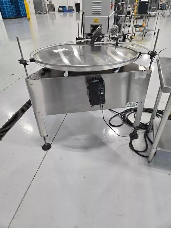 Used USED E-PAK 40” STAINLESS STEEL ACCUMULATING/FEEDING TABLE. _UNKNOWN_ Accumulators Illinois US | Save on Equipment #1147597