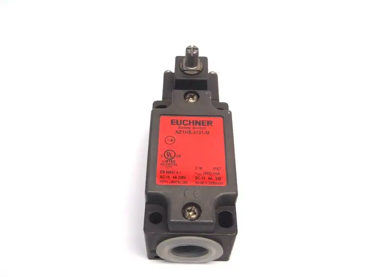 Used EUCHNER Safety Switch Interlock Guard Missing Roll Lever Switch Parts Michigan US | Maverick Industrial Sales #1410764