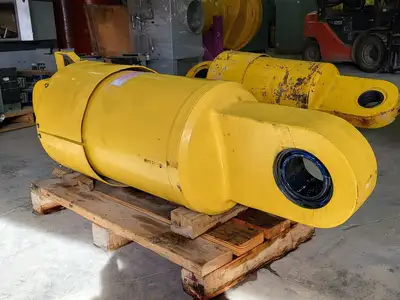 NEW KOMATSU EH9423