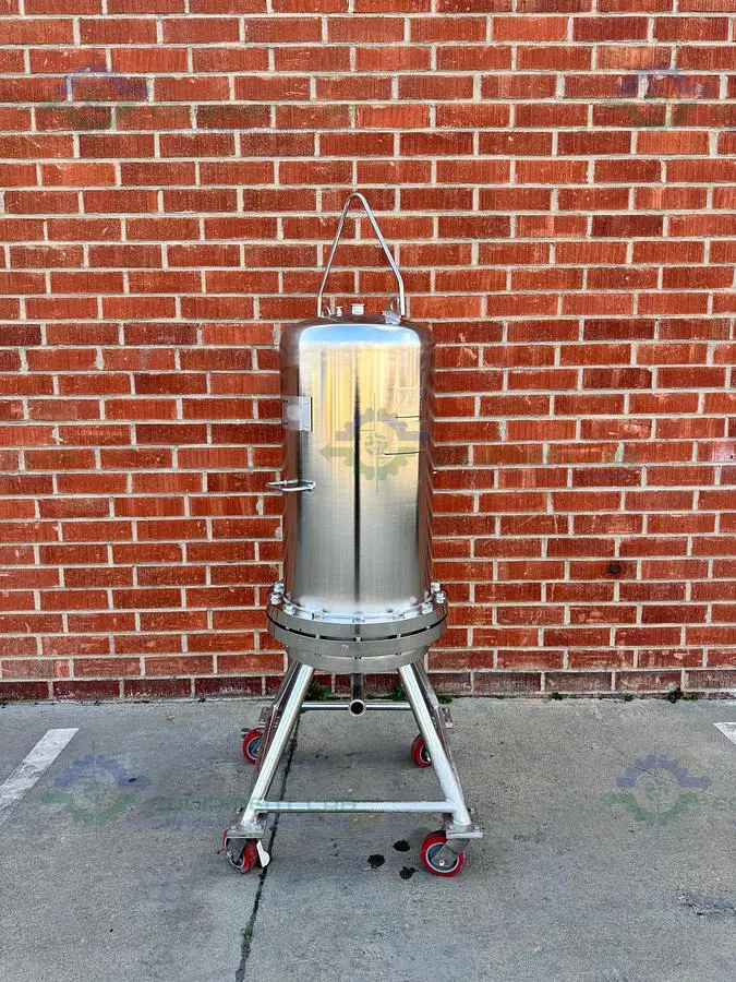 USED ALLEGHENY BRADFORD 140L SS 316L CODE 7 MULTI CARTRIDGE FILTER HOUSING FV 150 PSI