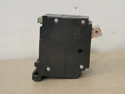 USED EATON CH260