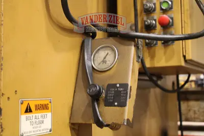 Used STANDARD ABC0018 Press Brakes Michigan US | Vander Ziel Machinery Sales #482487