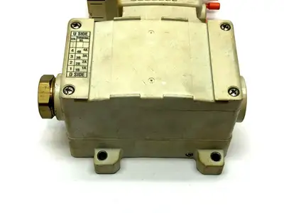 VV5QC11-10C4TD0-BN | SMC VV5QC11-14C4TD0-BN Pneumatic Manifold Assembly - Used