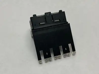 USED FESTO ELECTRONICS MODULE 4-VALVE, 8-COIL MAX 533361
