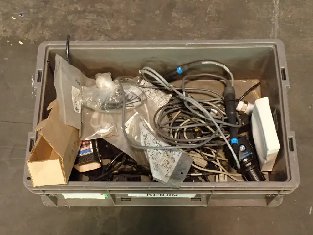 Pneumatic/electrical Components