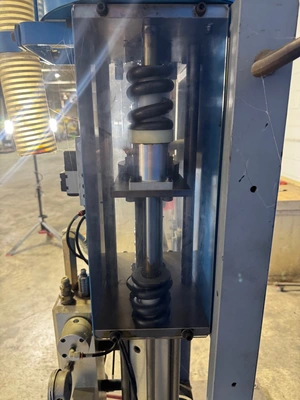 SEALANT EQUIPMENT & ENGINEERING Dispensing Pump Sealant Pump | K.B. Industries LLC (7)