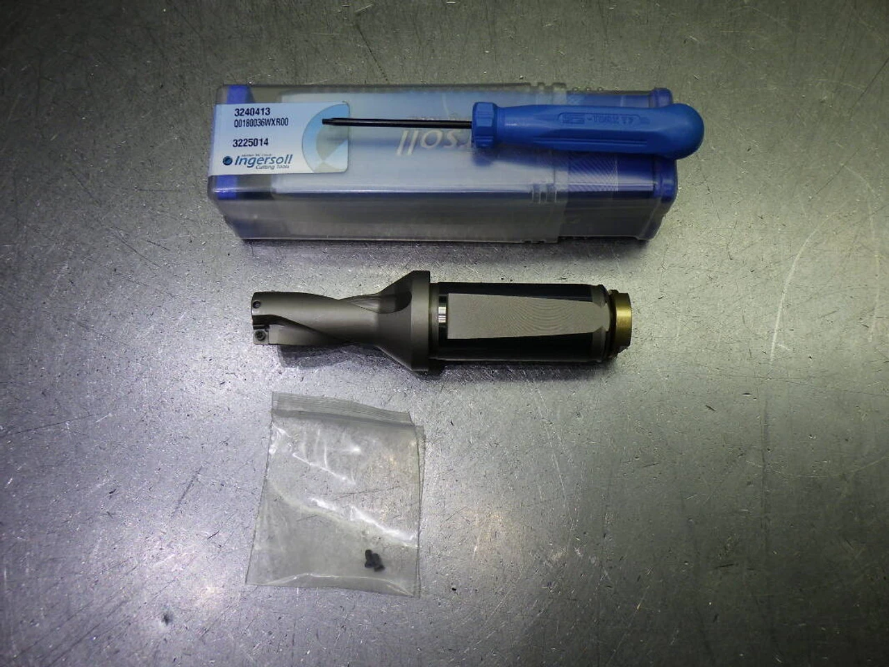 Ingersoll 18mm Coolant Thru Indexable Drill 25mm Shank Q0180036WXR00 (LOC2136B)