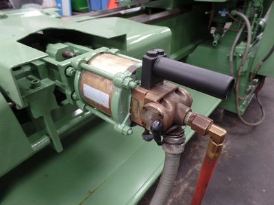 LEHMANN HOLLOW SPINDLE OIL COUNTRY 
			ENGINE LATHE