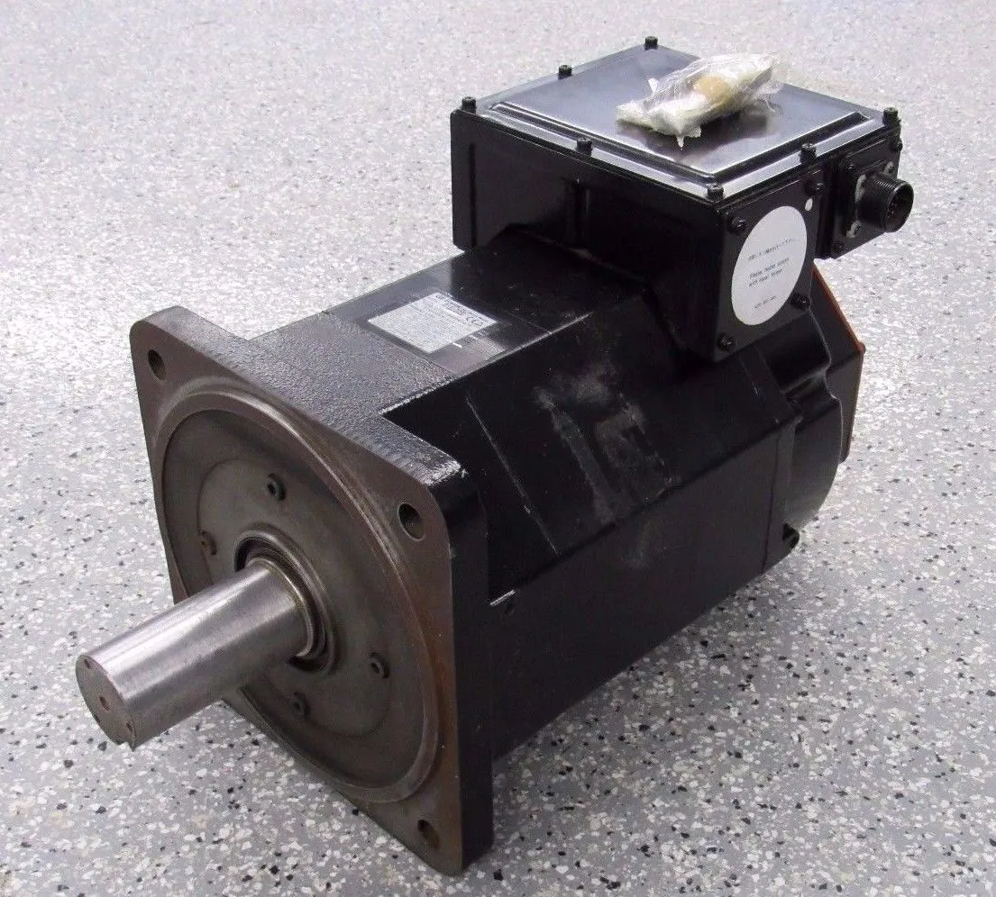 NEW FANUC A06B-0332-B588 MOTOR AO6B0332B588#7075 148V 42A