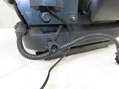 Grammer Forklift Seat Black Vinyl Adjustable Removed From Linde 1114891