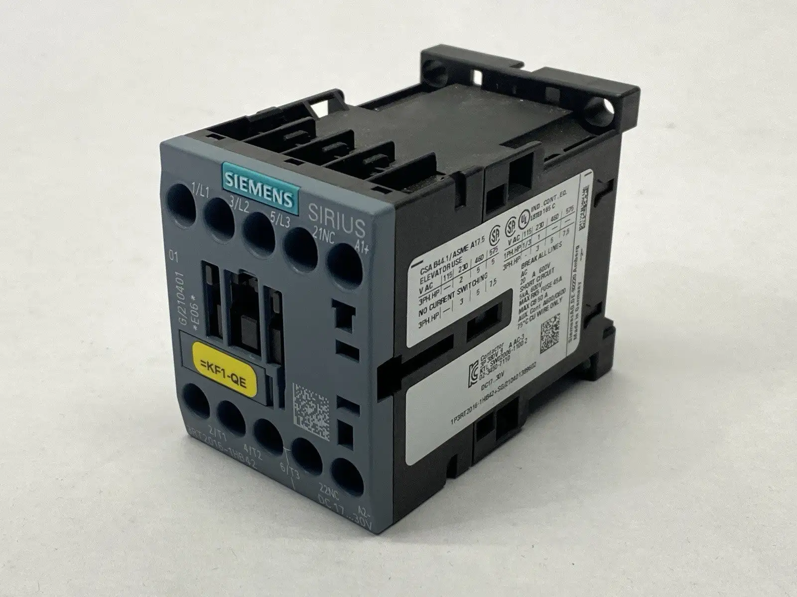 3RT2016-1HB42 | Siemens  Power Contactor 3-Pole 9A 4kW 400V 24VDC - Used