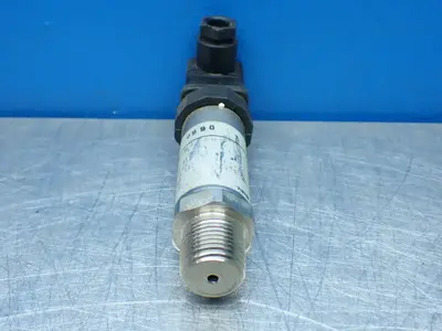 Used WIKA 891.13.500 Pressure Transmitters Ohio US | HGR 24 #1149418