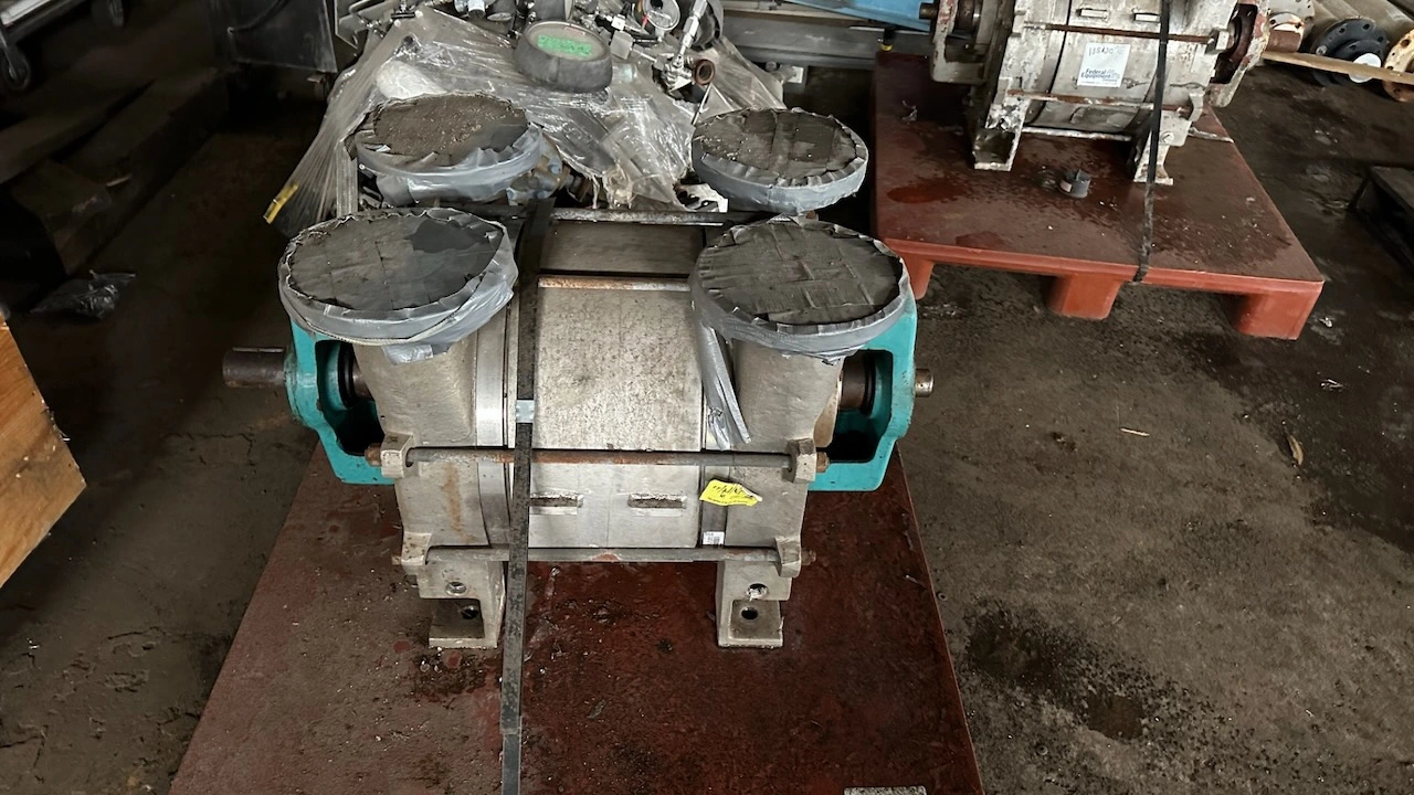 Used _UNKNOWN_ _UNKNOWN_ Vacuum Pumps Ohio US | Federal Equipment Company #1553310