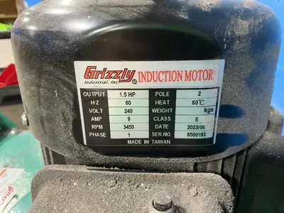 Used 2023 GRIZZLY INDUSTRIAL T28798 Dust Collectors Ohio US | HGR 24 #1343789